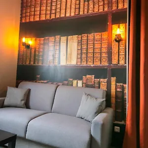 https://le-victorien-t2-hypercentre-chic-et-cosy-wifi-par-sovalfi.hotels-rhonealpes.com