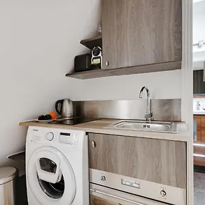 Superb Studio-2p- Arc De Triomphe Porte Maillot 51 Appartement